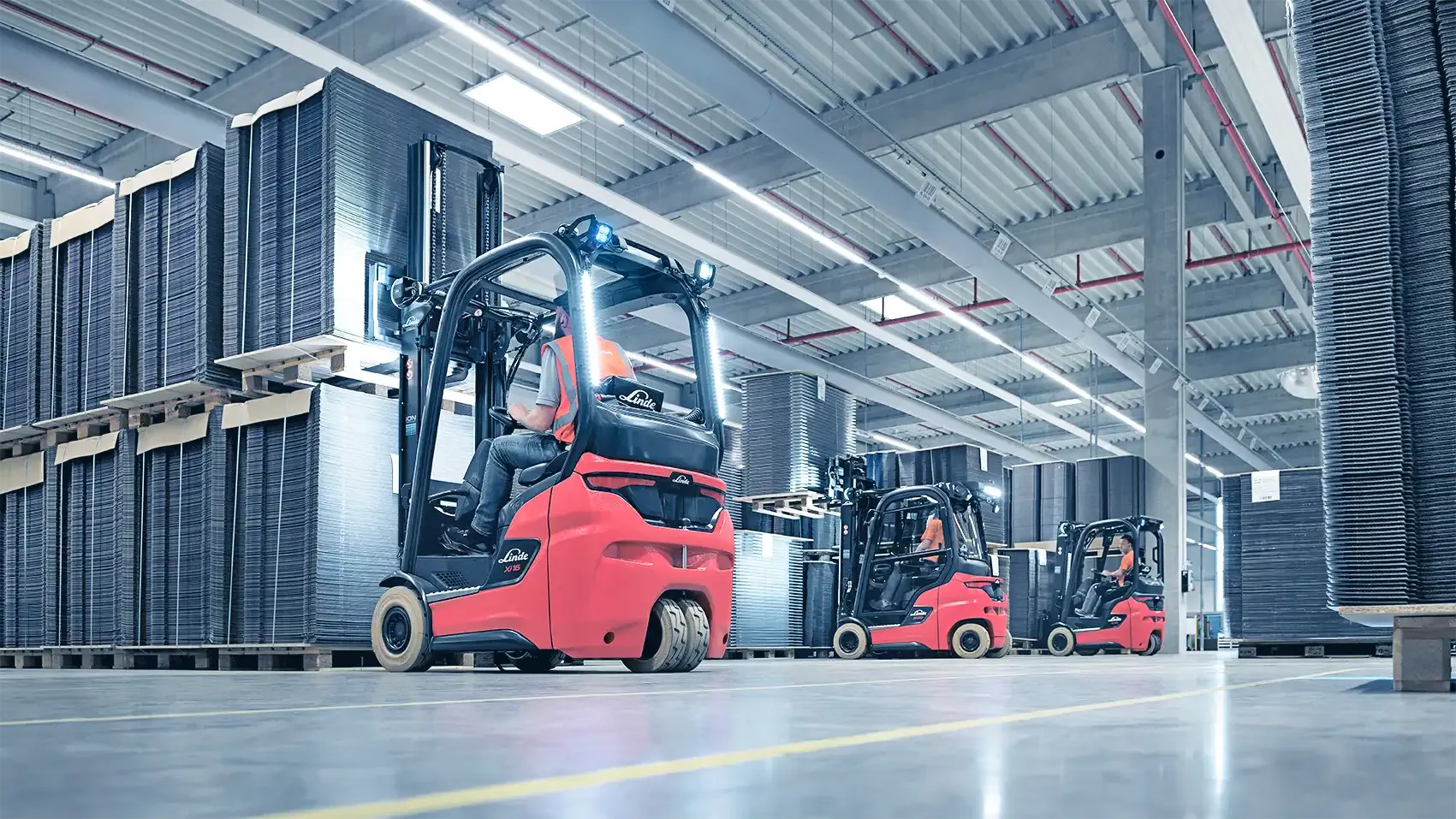 Linde Stapler beim verladen