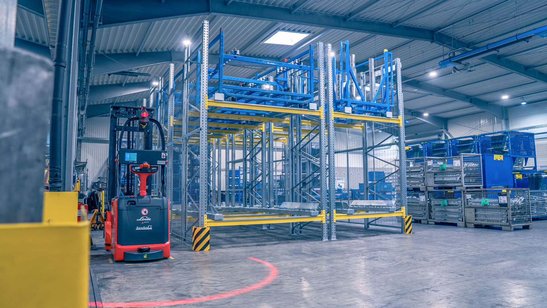 Automatisierte Werkslogistik bei SNOP Automotive